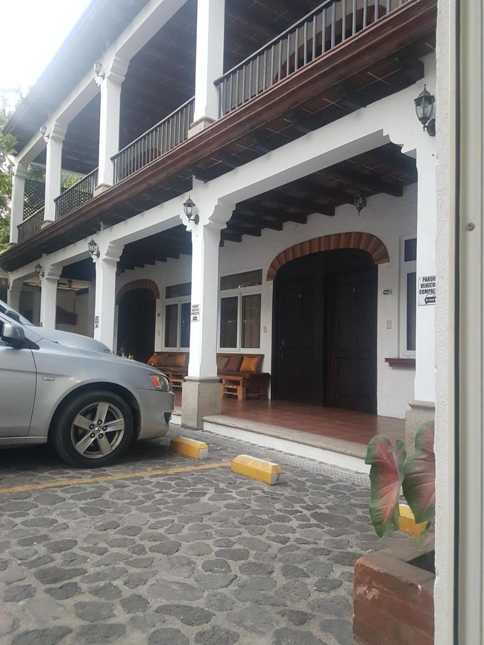 Casa Bourbon Hotel Retalhuleu Dış mekan fotoğraf